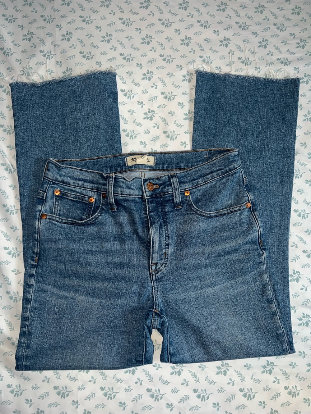 Madewell mid rise kick out jeans